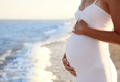 Entspannt Fliegen - Was in der Schwangerschaft oder mit kleinen Kindern zu  beachten ist -  Reiseblog ☀