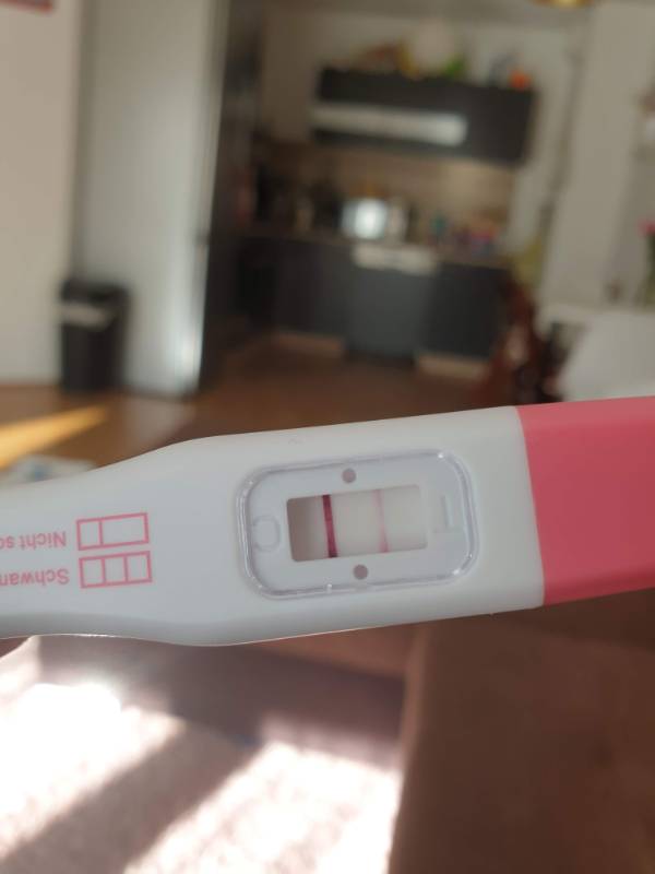 10 nach minuten schwangerschaftstest linie schwache Pregnafix rosa